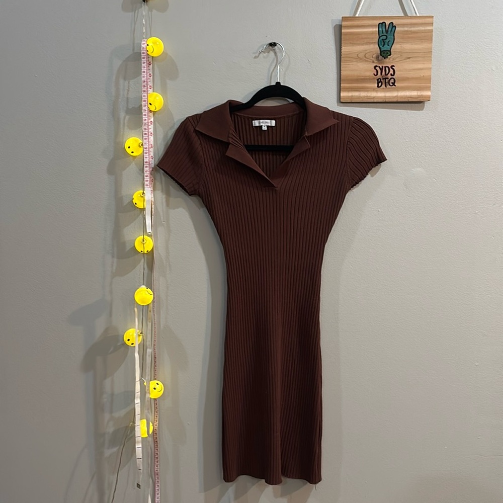 brown ribbed dress